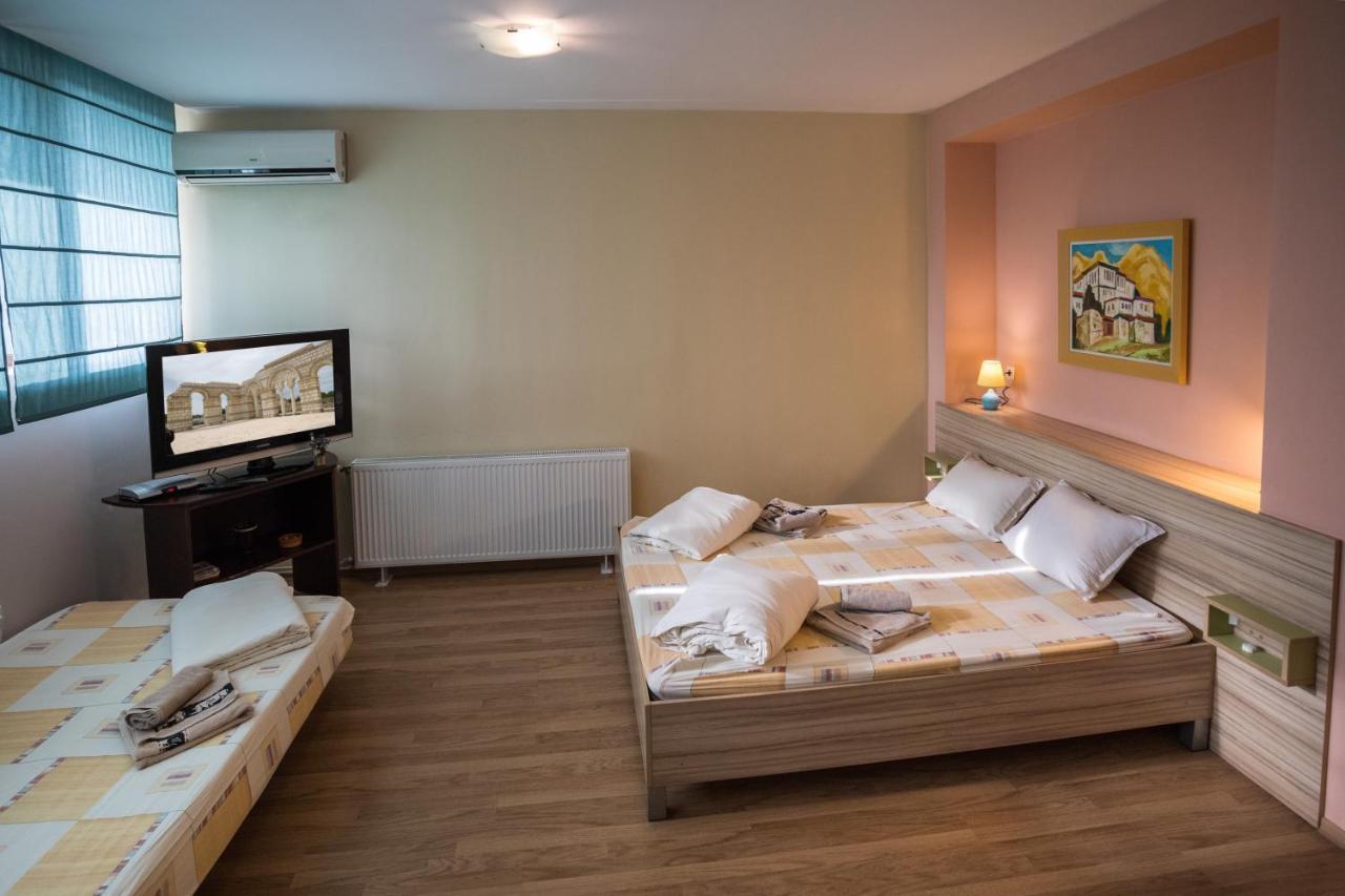 Hanovete Hotel Pliska Eksteriør bilde